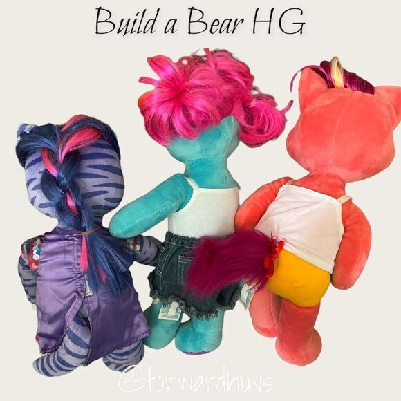 Build-A-Bear Workshop Honey Girl Plush Trio - Set of 3 - Picture 3 of 12
